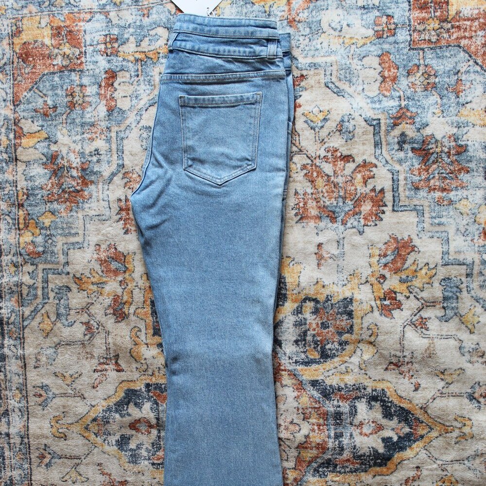 FRAME DENIM BOOT CUT JEANS